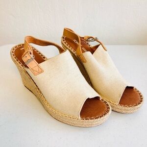 TOMS Like New Wedges Tan Cream
